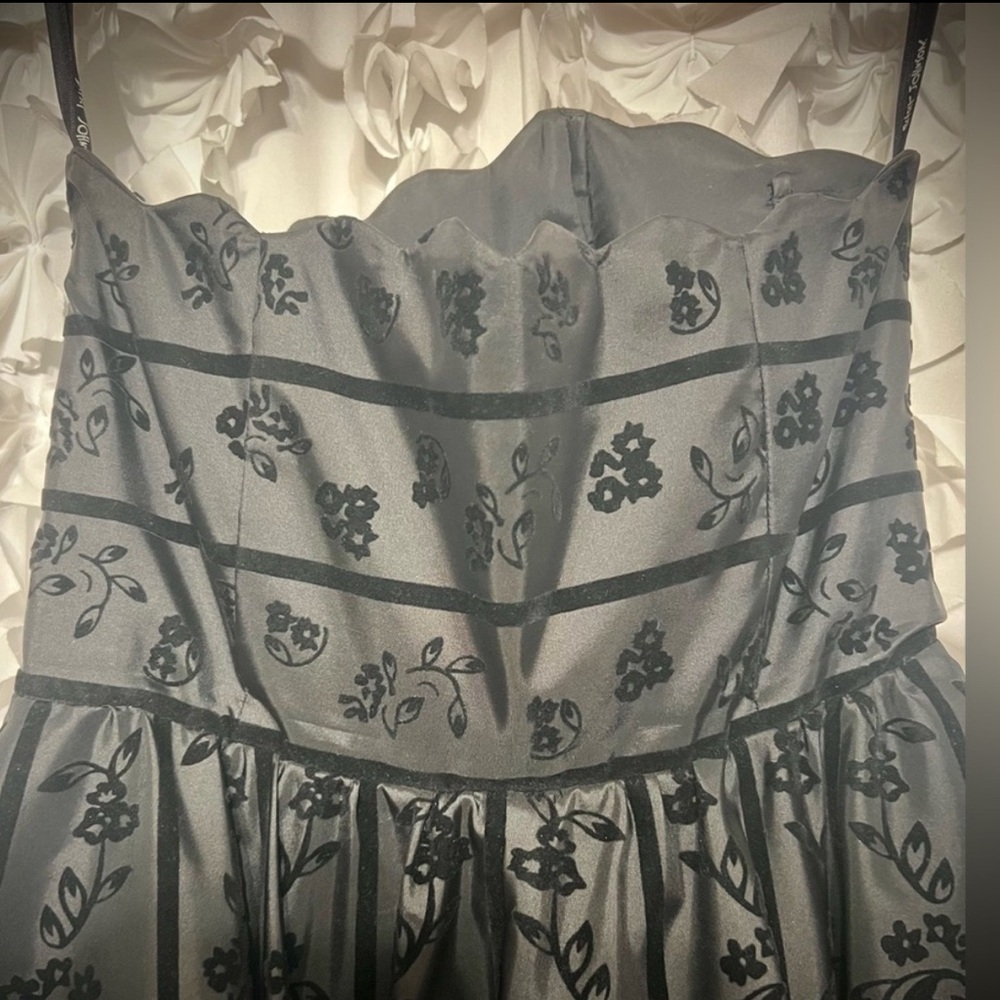 Rare Vintage Betsey Johnson Strapless Gray w/Black Velvet Trim Witchy Goth Dress - Picture 10 of 15